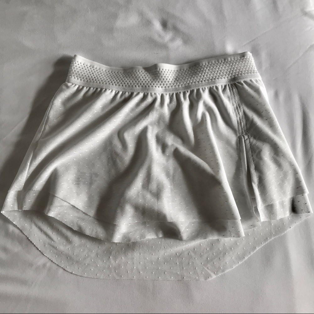 Xs new balance tennis skirt